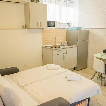 Bliss With Free Parking Apartmán