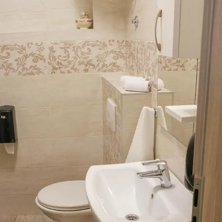 Bliss With Free Parking Apartmán *
