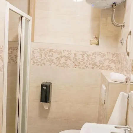 Bliss With Free Parking דירה ספליט