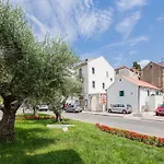 Bliss With Free Parking * Split