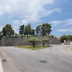 Bliss With Free Parking